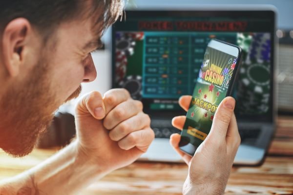iw365 Myanmar Platform Mobile Casino Sports Betting MMK ကျပ်ငွေ Wave Money KBZPay